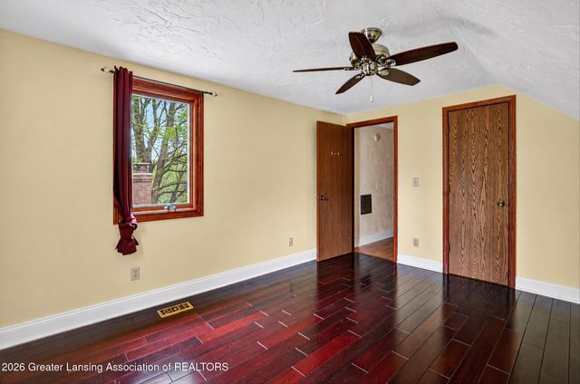 12830 Upton Road, Bath, MI 48808