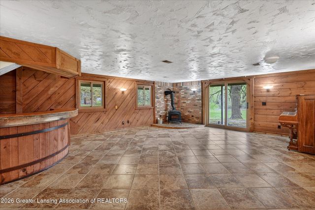 12830 Upton Road, Bath, MI 48808