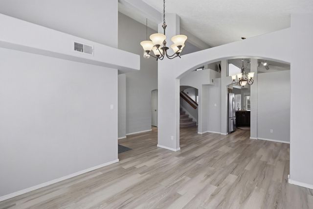 9005 Cactus Trail Road NW, Albuquerque, NM 87114