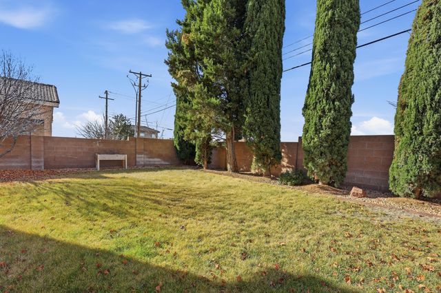 9005 Cactus Trail Road NW, Albuquerque, NM 87114