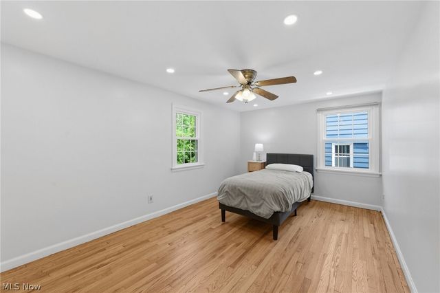 22875 Fairmount Boulevard, Shaker Heights, OH 44118