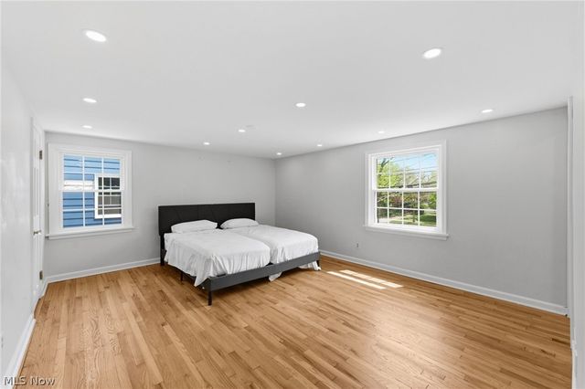 22875 Fairmount Boulevard, Shaker Heights, OH 44118