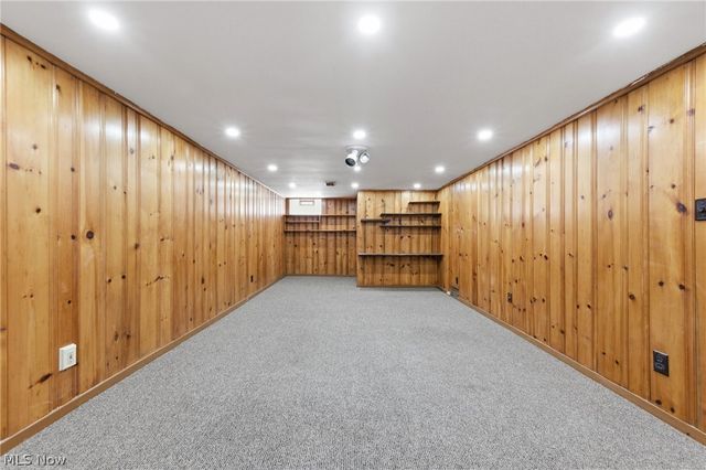 22875 Fairmount Boulevard, Shaker Heights, OH 44118