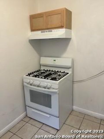 519 walton, San Antonio, TX 78225