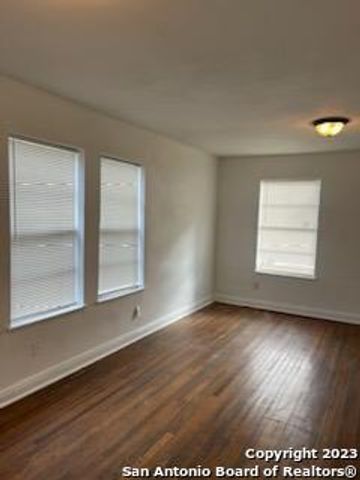 519 walton, San Antonio, TX 78225