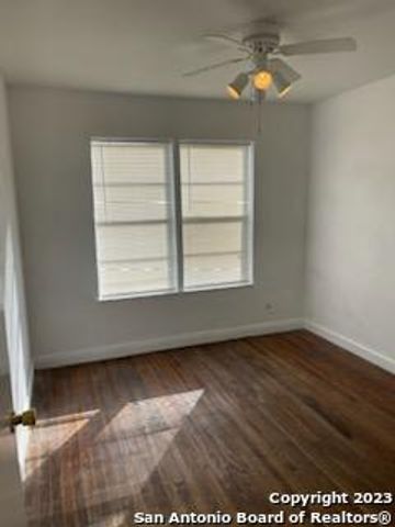 519 walton, San Antonio, TX 78225