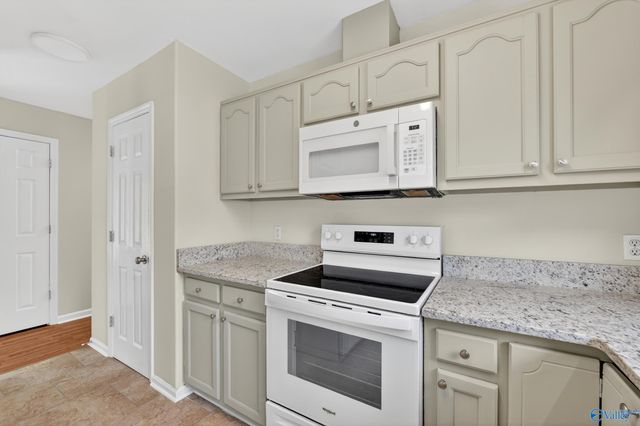 182 Effie Drive, Hazel Green, AL 35750