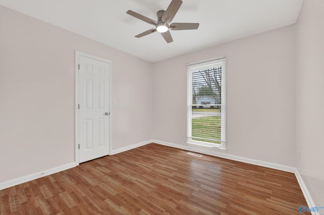 182 Effie Drive, Hazel Green, AL 35750