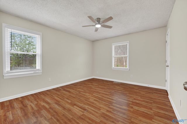 182 Effie Drive, Hazel Green, AL 35750