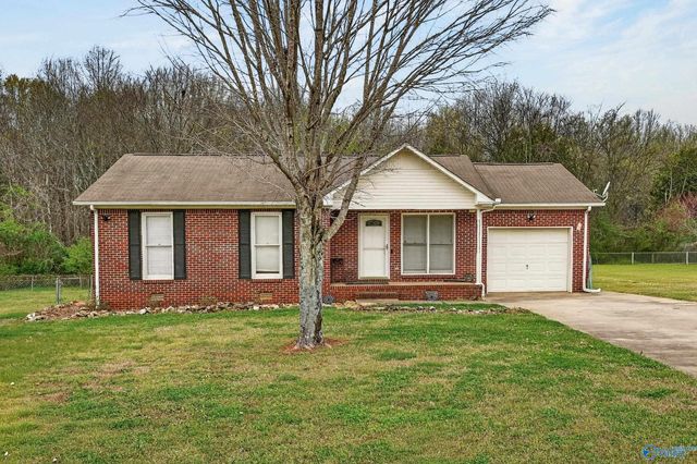 182 Effie Drive, Hazel Green, AL 35750