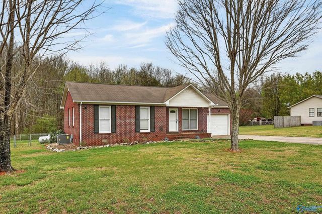 182 Effie Drive, Hazel Green, AL 35750