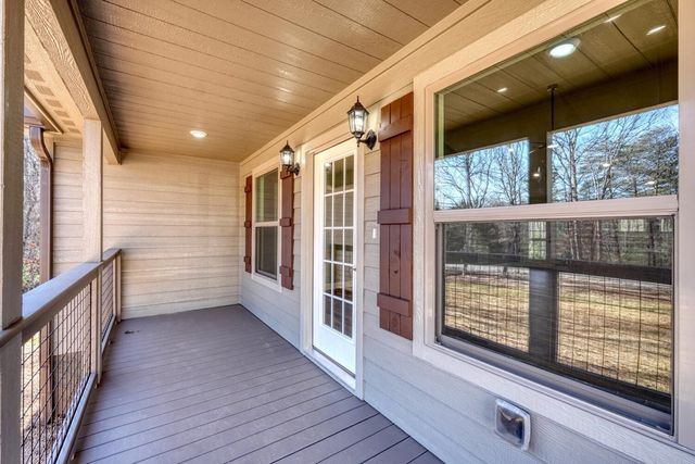 1323 John Smith Road E, Blairsville, GA 30512