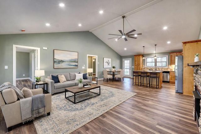 1323 John Smith Road E, Blairsville, GA 30512