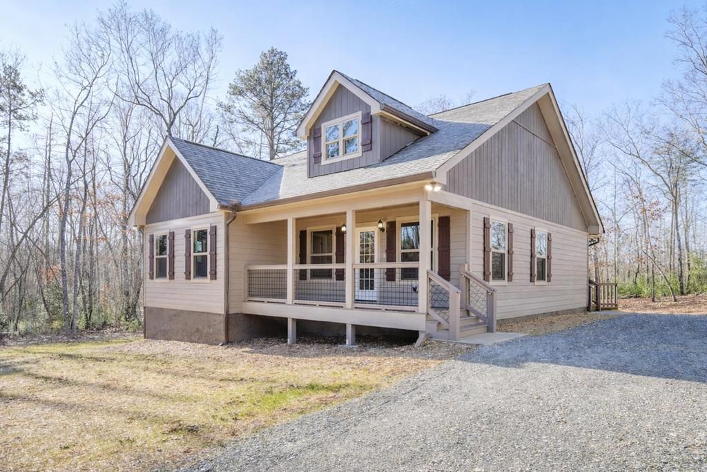 1323 John Smith Road E, Blairsville, GA 30512
