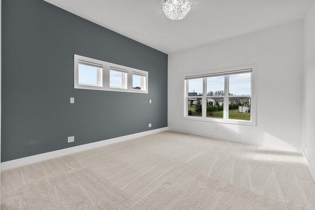 N8861 NOE ROAD, Menasha, WI 54952