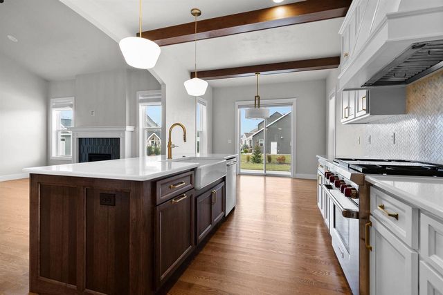 N8861 NOE ROAD, Menasha, WI 54952