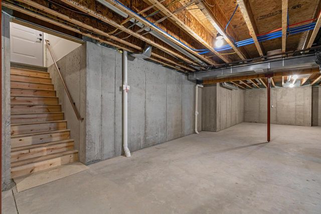 N8861 NOE ROAD, Menasha, WI 54952