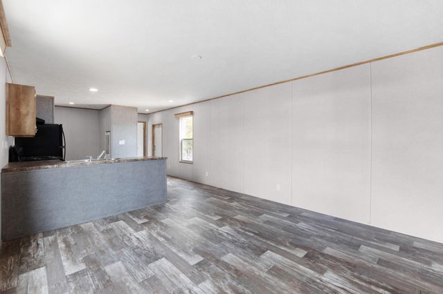 900 Odessa ST, Kingsland, TX 78639