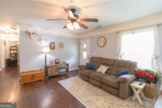3789 Collard Valley Road, Cedartown, GA 30125