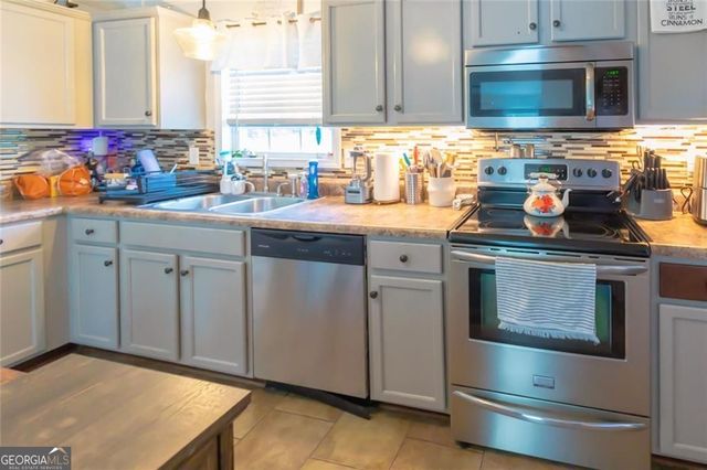 3789 Collard Valley Road, Cedartown, GA 30125