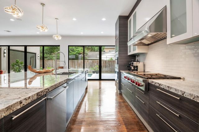 4007 Portsmouth Avenue, Houston, TX 77027