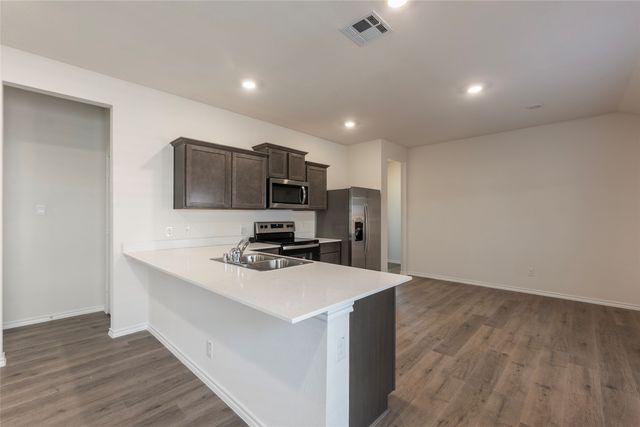 2008 Bailer Way, Royse City, TX 75189