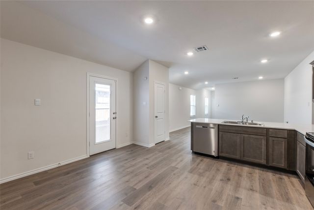 2008 Bailer Way, Royse City, TX 75189