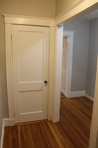 8-10 Mattakeeset St 10, Boston, MA 02136