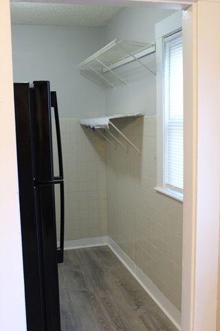 8-10 Mattakeeset St 10, Boston, MA 02136