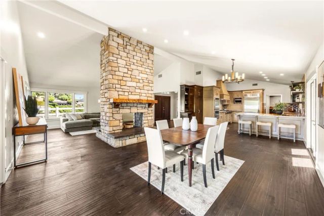 2201 Skyline Dr., Fullerton, CA 92831