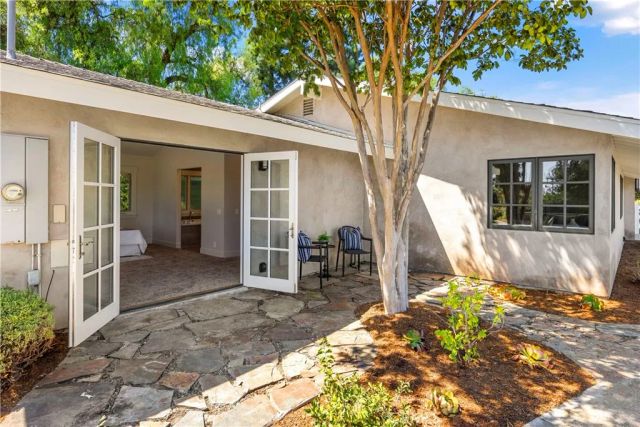 2201 Skyline Dr., Fullerton, CA 92831