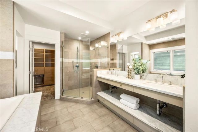 2201 Skyline Dr., Fullerton, CA 92831