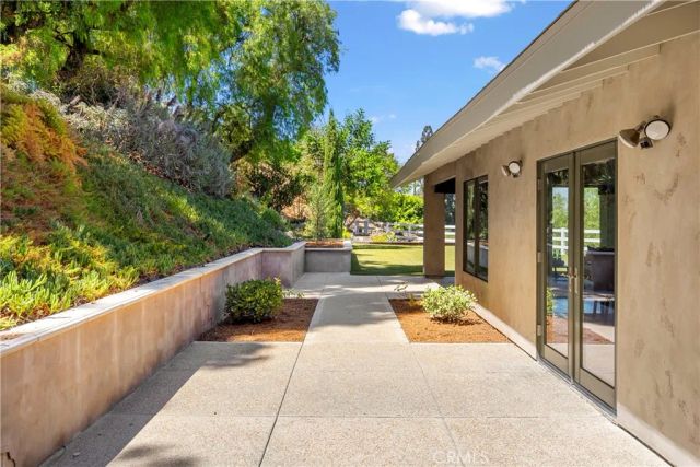 2201 Skyline Dr., Fullerton, CA 92831