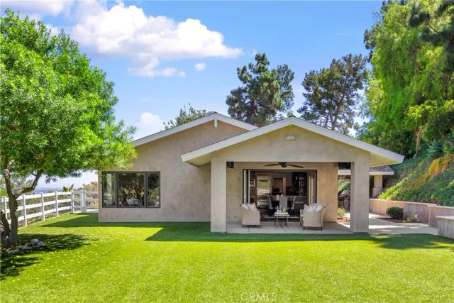 2201 Skyline Dr., Fullerton, CA 92831