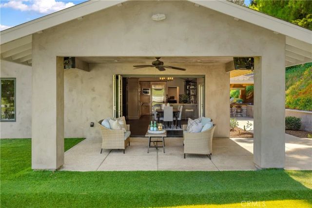 2201 Skyline Dr., Fullerton, CA 92831