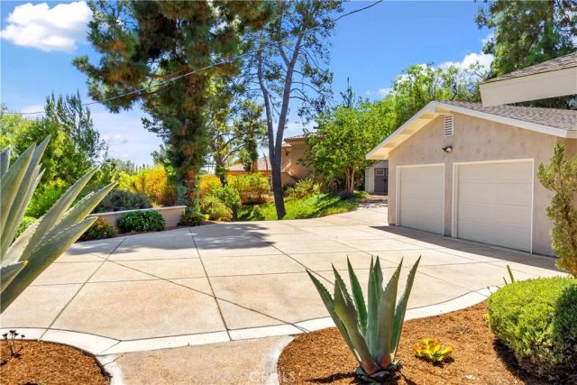 2201 Skyline Dr., Fullerton, CA 92831