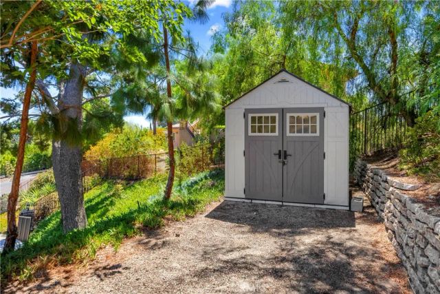 2201 Skyline Dr., Fullerton, CA 92831