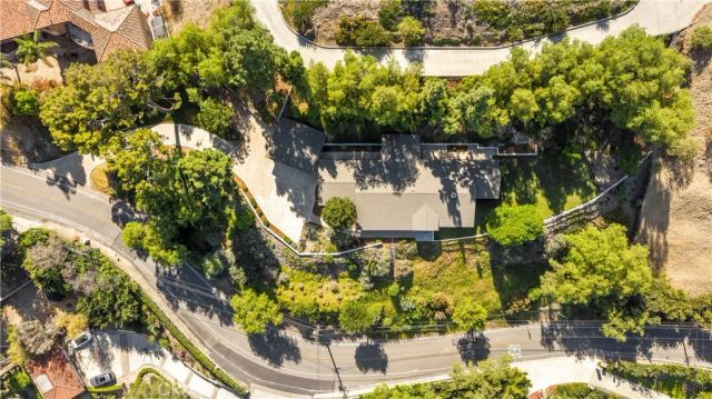 2201 Skyline Dr., Fullerton, CA 92831