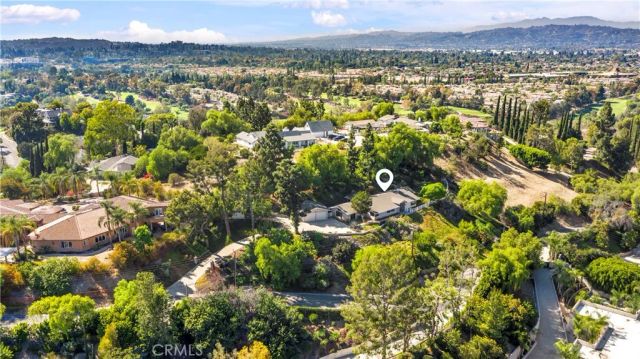 2201 Skyline Dr., Fullerton, CA 92831