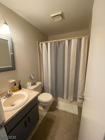 154 S 6Th Ave, Manville Boro, NJ 08835