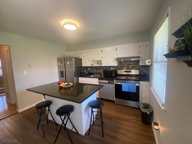 154 S 6Th Ave, Manville Boro, NJ 08835