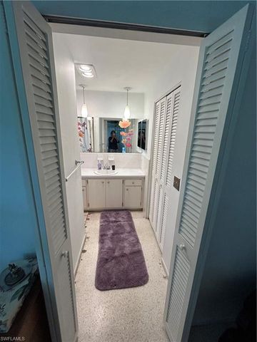 1649 N Hermitage RD, Fort Myers, FL 33907