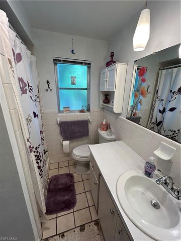 1649 N Hermitage RD, Fort Myers, FL 33907