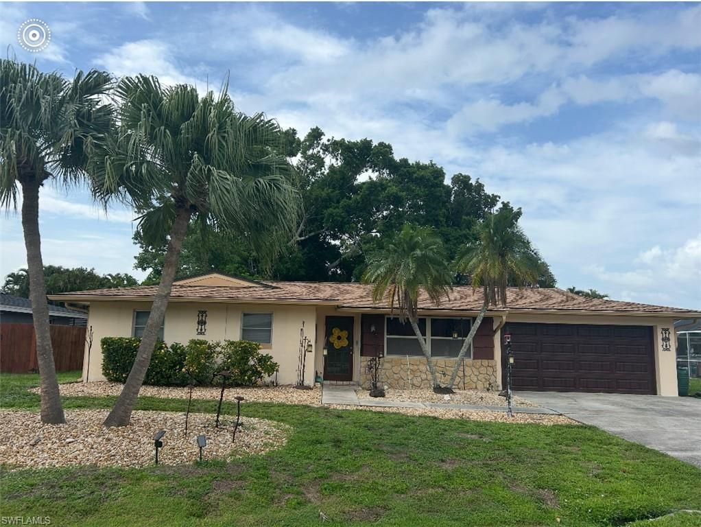1649 N Hermitage RD, Fort Myers, FL 33907