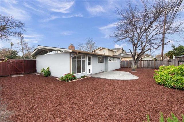 1297 Socorro Avenue, Sunnyvale, CA 94089