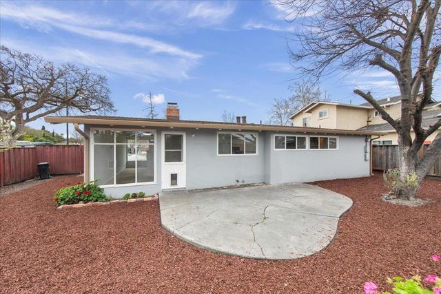 1297 Socorro Avenue, Sunnyvale, CA 94089