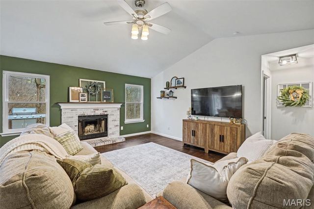 1053 Big Sky Drive, Fenton, MO 63026