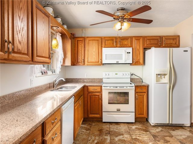 397 Harmons Creek Road, Poca, WV 25159