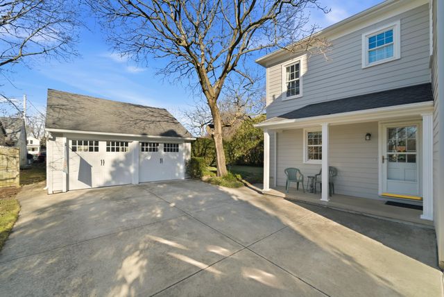 487 S East Street, Crown Point, IN 46307