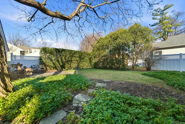 487 S East Street, Crown Point, IN 46307